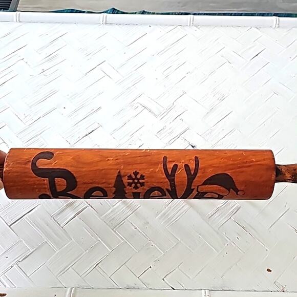 Vintage Christmas Wooden Rolling Pin with 4 Hangers for Pot Holders, Aprons Etc. - Picture 7 of 11